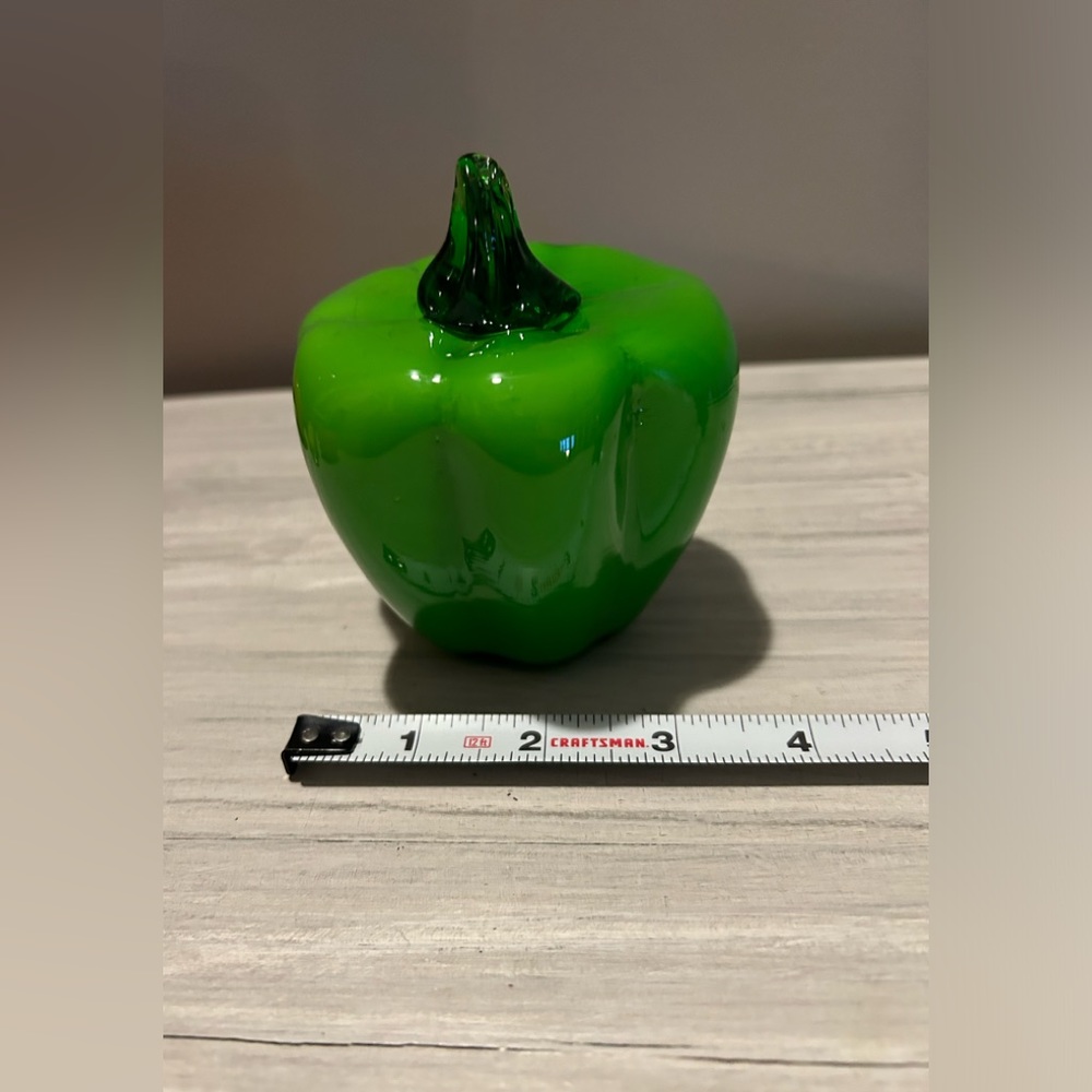 Blown glass green pepper